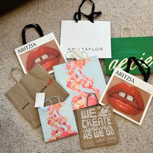 Lot of 8 Designer Department Store Large Medium Small Heavy Paper Shopping Bags - Picture 1 of 3